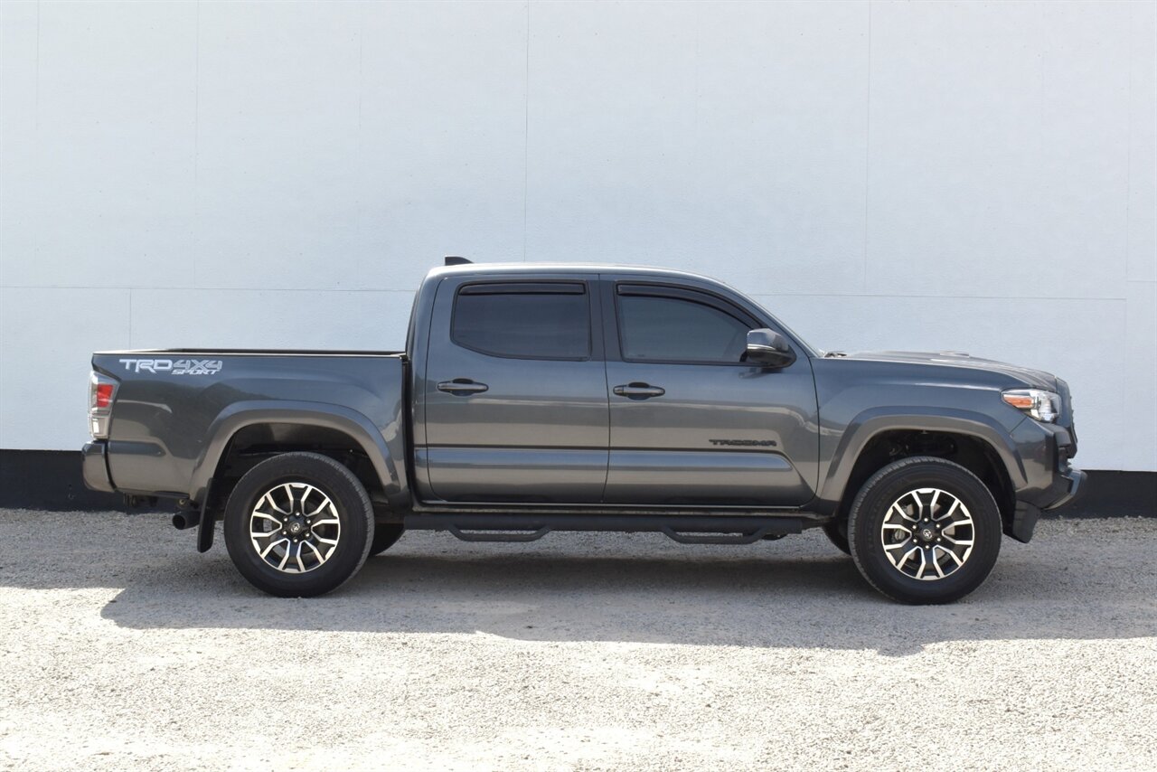 2022 Toyota Tacoma TRD Sport Appointment Only! 4X4 4dr Double Cab 5.0 ft. SB! Back Up Camera! Lane Assist! Collision Mitigation! Dynamic Radar Cruise Control! Apple CarPlay! Android Auto! Tow Pkg! 2WD/4L/4H! Qi Wireless Charger! - Photo 6 - Portland, OR 97266