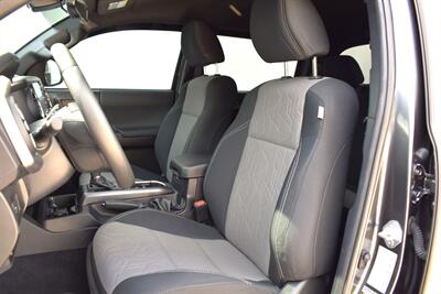 2022 Toyota Tacoma TRD Sport Appointment Only! 4X4 4dr Double Cab 5.0 ft. SB! Back Up Camera! Lane Assist! Collision Mitigation! Dynamic Radar Cruise Control! Apple CarPlay! Android Auto! Tow Pkg! 2WD/4L/4H! Qi Wireless Charger! - Photo 11 - Portland, OR 97266