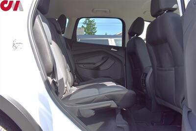 2017 Ford Escape SE AWD 4dr SUV Back Up Camera! Powered Liftgate! Bluetooth! All Weather Floor Mats! Auto Stop/Start-Tech! Traction Control! - Photo 22 - Portland, OR 97266