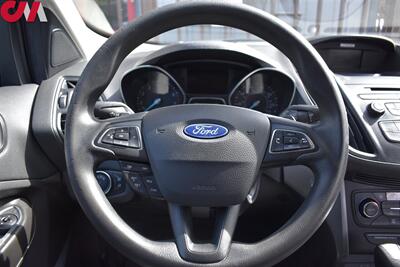 2017 Ford Escape SE AWD 4dr SUV Back Up Camera! Powered Liftgate! Bluetooth! All Weather Floor Mats! Auto Stop/Start-Tech! Traction Control! - Photo 13 - Portland, OR 97266