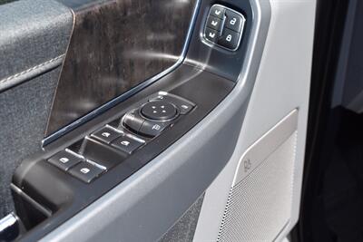 2021 Ford F-150 Lariat 4x4 4dr SuperCrew 6.5 ft. SB**BY APPOINTMENT ONLY** PowerBoost Hybrid! FX4 Off Road! Twin Turbo V6! Lariat Trim! Heated & Cooled Seats! Apple CarPlay & Android Auto! Tow Package! - Photo 16 - Portland, OR 97266