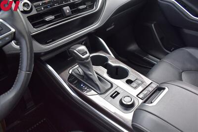 2021 Toyota Highlander Platinum  AWD 4dr SUV! Back-Up Camera w/ Bird's Eye View! GPS Nav! Bluetooth! 6 Drive Modes! Adaptive Cruise Control! Vented & Full Heated Leather Seats! Power Liftgate! All Weather Floor Mats! Roof Rack! - Photo 22 - Portland, OR 97266