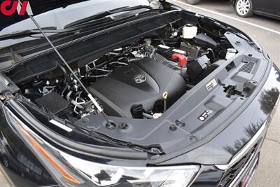 2021 Toyota Highlander Platinum  AWD 4dr SUV! Back-Up Camera w/ Bird's Eye View! GPS Nav! Bluetooth! 6 Drive Modes! Adaptive Cruise Control! Vented & Full Heated Leather Seats! Power Liftgate! All Weather Floor Mats! Roof Rack! - Photo 32 - Portland, OR 97266