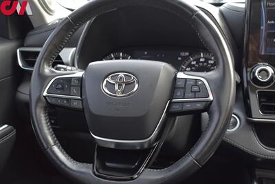 2021 Toyota Highlander Platinum  AWD 4dr SUV! Back-Up Camera w/ Bird's Eye View! GPS Nav! Bluetooth! 6 Drive Modes! Adaptive Cruise Control! Vented & Full Heated Leather Seats! Power Liftgate! All Weather Floor Mats! Roof Rack! - Photo 14 - Portland, OR 97266