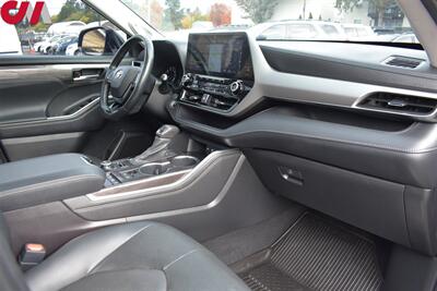 2021 Toyota Highlander Platinum  AWD 4dr SUV! Back-Up Camera w/ Bird's Eye View! GPS Nav! Bluetooth! 6 Drive Modes! Adaptive Cruise Control! Vented & Full Heated Leather Seats! Power Liftgate! All Weather Floor Mats! Roof Rack! - Photo 11 - Portland, OR 97266