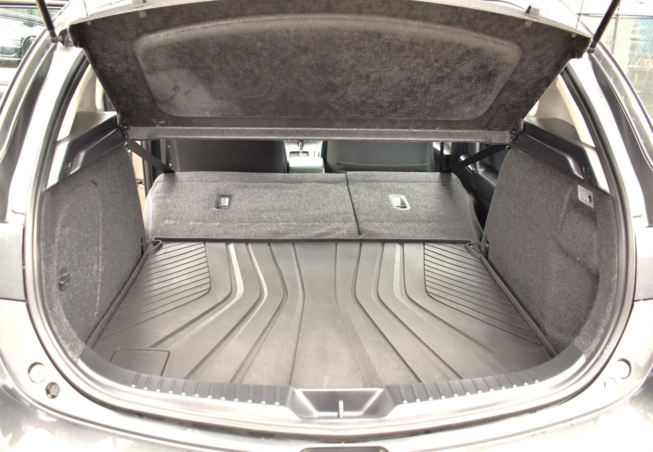 2013 Mazda Mazda3 i Touring 4dr Hatchback! 28 City MPG! 39 Hwy MPG! Blind Spot Monitor! Traction Control! Cruise Control! Trunk Cargo Cover! - Photo 28 - Portland, OR 97266