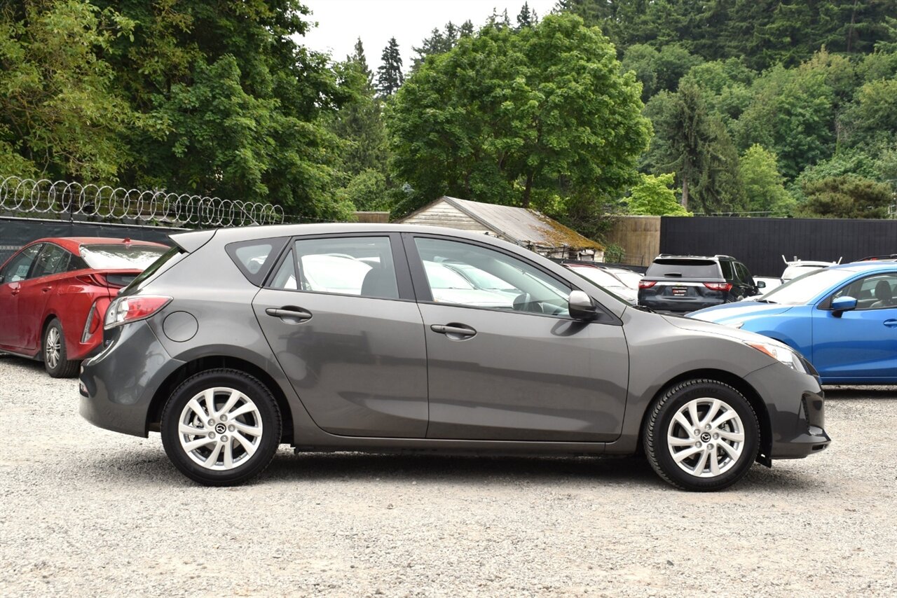 2013 Mazda Mazda3 i Touring 4dr Hatchback! 28 City MPG! 39 Hwy MPG! Blind Spot Monitor! Traction Control! Cruise Control! Trunk Cargo Cover! - Photo 5 - Portland, OR 97266