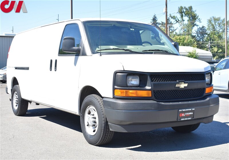 2017 Chevrolet Express 2500  3dr Extended Cargo Van Low Miles! StabiliTrak Stability Enhancement System! Tow Hitch! USB/AUX-In!