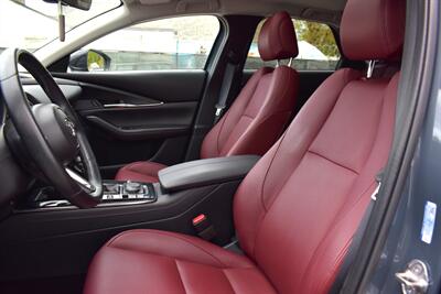 2023 Mazda CX-30 2.5 S Carbon Edition  AWD 4dr SUV! Back Up Camera! Blind Spot Monitor! Rear Cross Traffic Alert & Collision Mitigation! Bluetooth! Sport Drive Mode! Heated Leather Seats! - Photo 11 - Portland, OR 97266