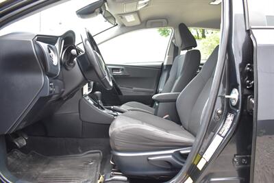 2018 Toyota Corolla iM 4dr Hatchaback! CVT! 36 Hwy MPG! Back Up Camera! Lane Keeping Assist! Front Collision Mitigation! Cruise Control! Bluetooth Connectivity! All Weather Mats! - Photo 10 - Portland, OR 97266