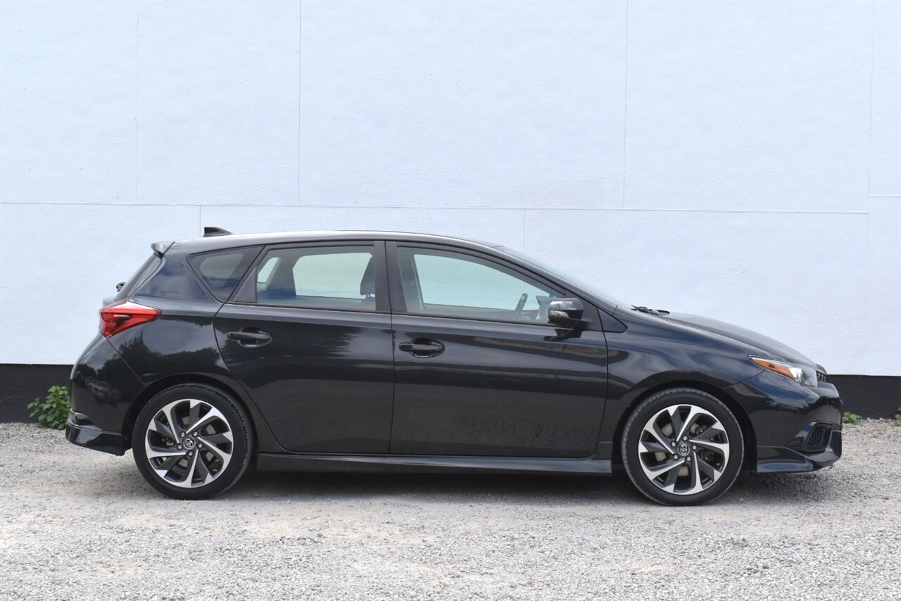 2018 Toyota Corolla iM 4dr Hatchaback! CVT! 36 Hwy MPG! Back Up Camera! Lane Keeping Assist! Front Collision Mitigation! Cruise Control! Bluetooth Connectivity! All Weather Mats! - Photo 6 - Portland, OR 97266