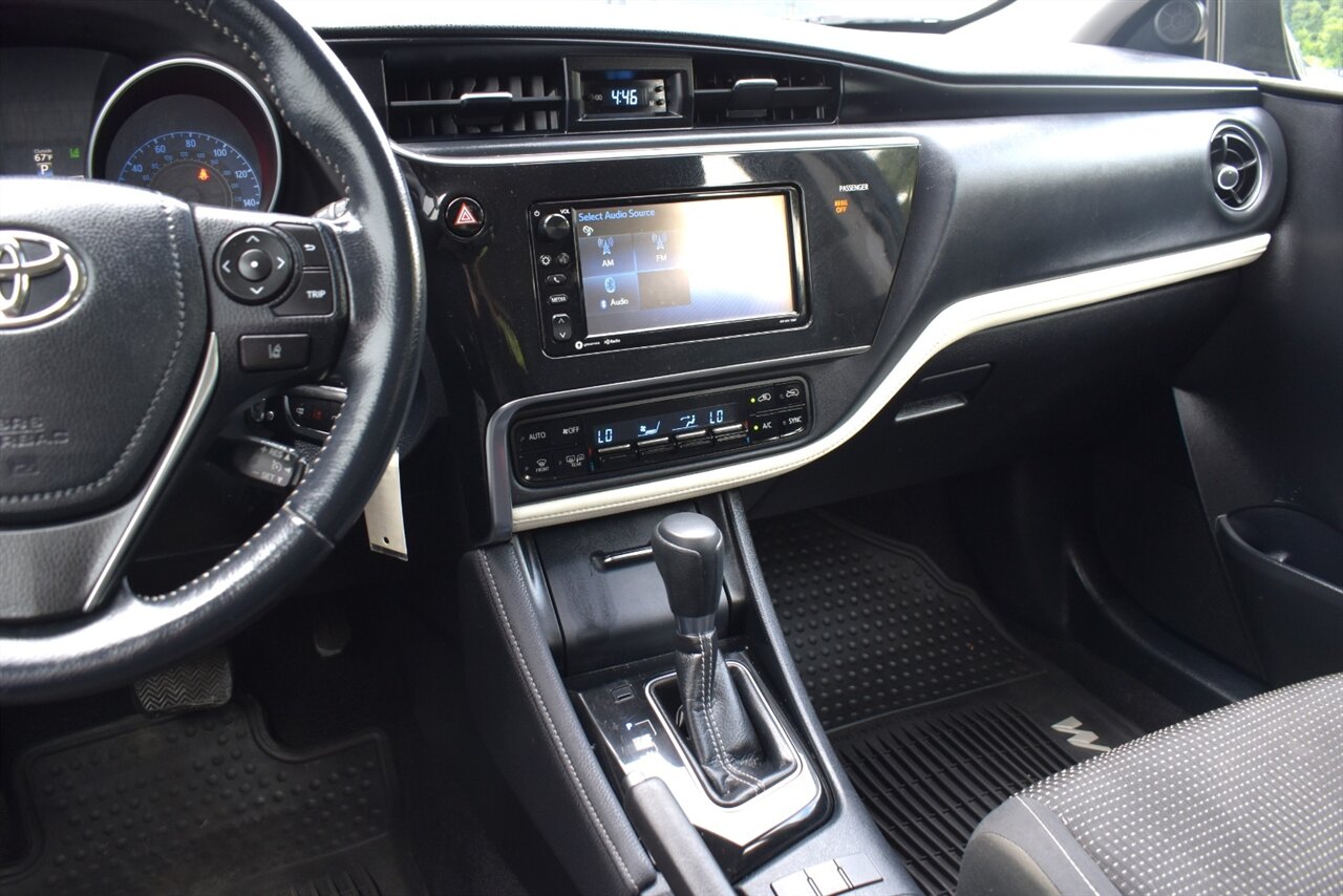 2018 Toyota Corolla iM 4dr Hatchaback! CVT! 36 Hwy MPG! Back Up Camera! Lane Keeping Assist! Front Collision Mitigation! Cruise Control! Bluetooth Connectivity! All Weather Mats! - Photo 17 - Portland, OR 97266
