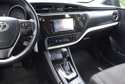 2018 Toyota Corolla iM 4dr Hatchaback! CVT! 36 Hwy MPG! Back Up Camera! Lane Keeping Assist! Front Collision Mitigation! Cruise Control! Bluetooth Connectivity! All Weather Mats! - Photo 17 - Portland, OR 97266