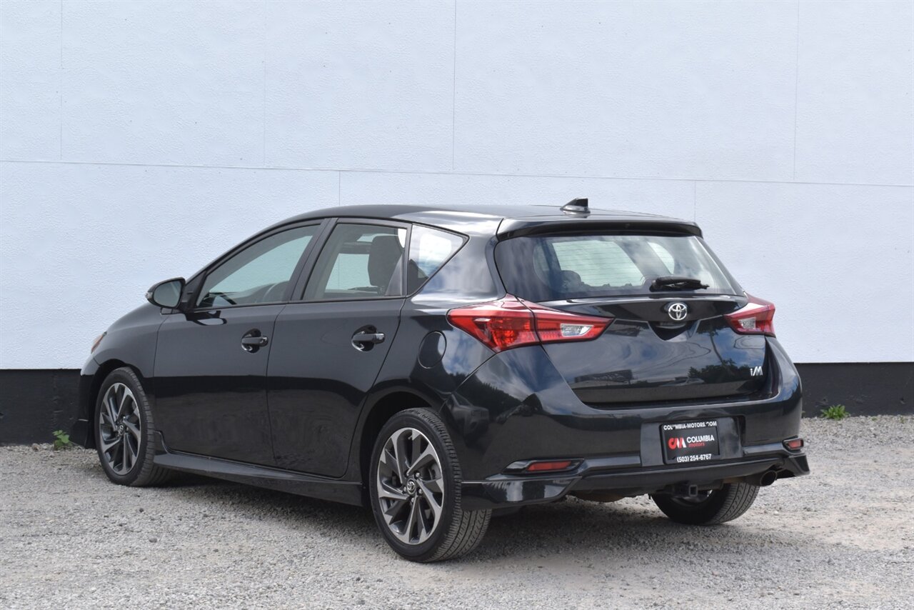 2018 Toyota Corolla iM 4dr Hatchaback! CVT! 36 Hwy MPG! Back Up Camera! Lane Keeping Assist! Front Collision Mitigation! Cruise Control! Bluetooth Connectivity! All Weather Mats! - Photo 2 - Portland, OR 97266