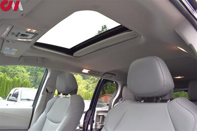 2022 Toyota Sienna XLE 7-Passenger  AWD 4dr Mini-Van**BY APPOINTMENT ONLY**Toyota Safety Sense 2.0! Back Up Cam! Blind Spot Monitor! Lane Assist! Bluetooth! Heated Leather Seats! Sunroof! - Photo 29 - Portland, OR 97266