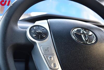 2017 Toyota Prius c One 4dr Hatchback 50-MPG! Eco/Power/EV Drive Modes! Bluetooth! Aux & USB Inputs! Engine Auto Stop-Start Feature! - Photo 14 - Portland, OR 97266