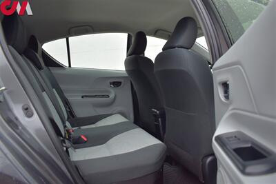 2012 Toyota Prius c Two  4dr Hatchback! 53 City MPG! 46 Hwy MPG! EV & Eco Drive Modes! Bluetooth! Trunk Cargo Cover! All Weather Floor Mats! - Photo 20 - Portland, OR 97266