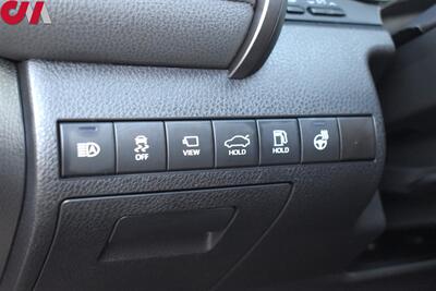 2020 Toyota Camry XLE  AWD 4dr Sedan**BY APPOINTMENT ONLY**Back-Up Cam w/ Bird's Eye View! Full Park Assist! Blind Spot Monitor! Bluetooth! GPS Nav! ECO/Normal/Sport Modes! Vented & Heated Leather Seats! Pano-Sunroof! - Photo 14 - Portland, OR 97266
