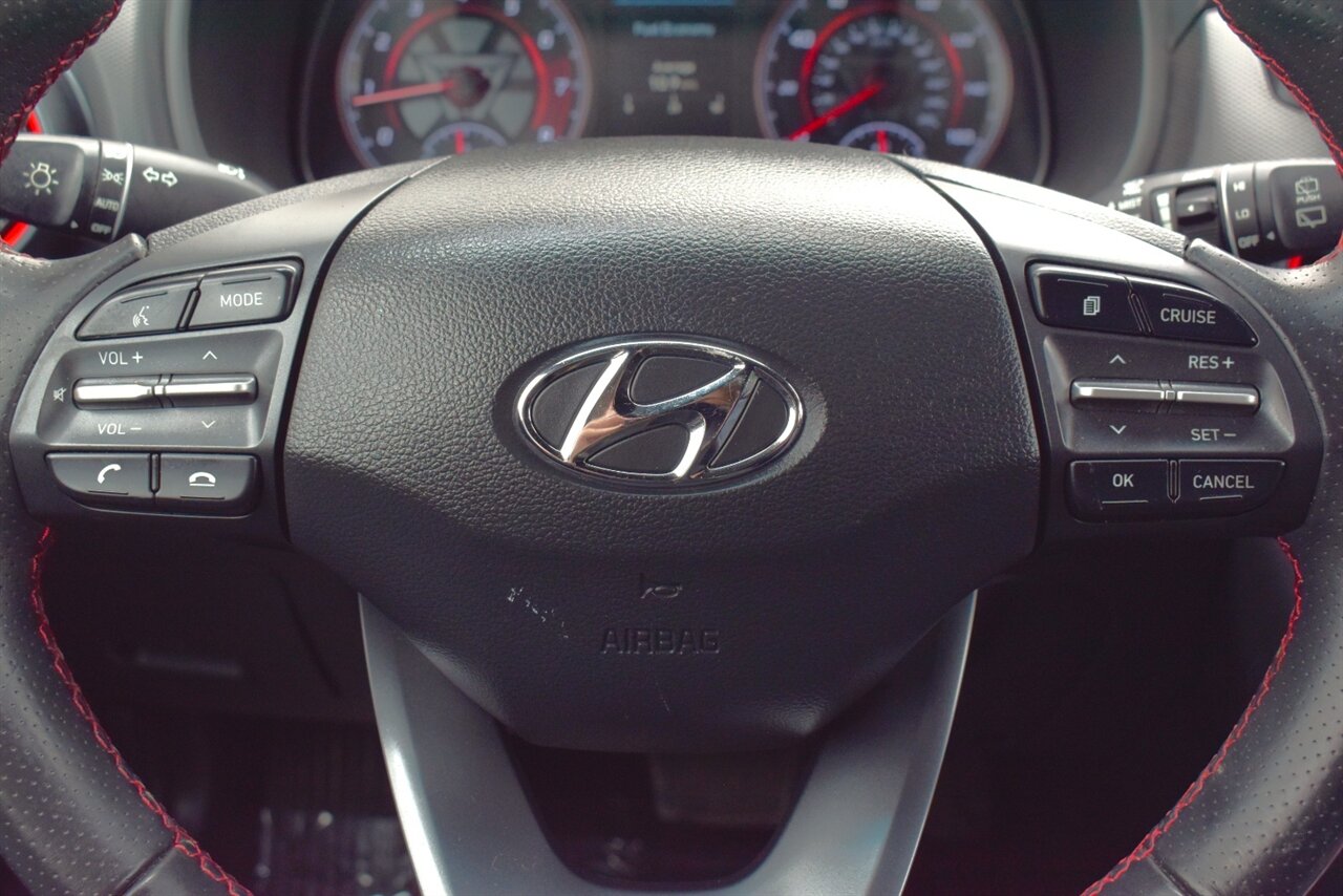 2019 Hyundai KONA Iron Man 4dr Crossover! AWD! Blind Spot Assist! Back Up Camera! Lane Keeping Assist! Forward Collision Mitigation! Locking Center Diff! Navigation! Cruise Control! Drive Mode Select! Heated Seats! Bluetooth! - Photo 16 - Portland, OR 97266