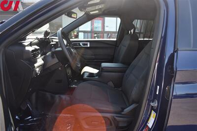 2022 Ford Explorer Police Interceptor  AWD 4dr SUV ProGuard Window Bars! Bolted Down Rear Door Handles! Backup Cam! Drivers Side Spotlight! - Photo 10 - Portland, OR 97266