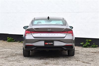 2023 Hyundai ELANTRA SEL  4dr Sedan! 30 City MPG! 40 Hwy MPG! Backup Camera! Lane Keep Assist! Forward Collision Assist! Apple CarPlay! Android Auto! Heated Seats! - Photo 4 - Portland, OR 97266