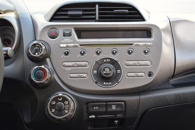 2009 Honda Fit  4dr Hatchback! 5-Speed Manual! Low Miles! Magic Seat® System! AM/FM/CD/Aux-In Audio System! All Weather Mats! - Photo 15 - Portland, OR 97266