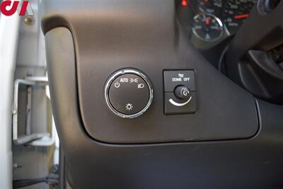 2019 GMC Savana 3500  2dr 139 in. WB Cutaway Chassis**BY APPOINTMENT ONLY** Knapheide Enclosed Service Body! Bulkhead Partition w/ Door! Rear View Camera! Bluetooth! Cruise Control! Tow Mode! - Photo 13 - Portland, OR 97266