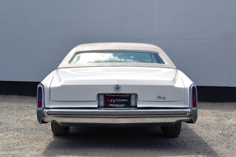 1978 Cadillac Eldorado Touring Biarritz coupe Cadillac Classic! Touring Biarritz! 7.0L V8! Powered Sunroof! Leather Seats! Power Seats! Power Windows! Cold A/C! Cruise Control! Factory AM/FM Stereo with 8-Track Tape Player! - Photo 4 - Portland, OR 97266