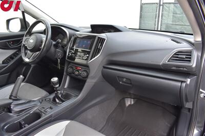 2019 Subaru Crosstrek 2.0i Premium  AWD 4dr Crossover! 6-Speed Manual! Back Up Camera! Traction Control! Apple CarPlay! Android Auto! Roof Rack! Trunk Cargo Cover! All Weather Mats! - Photo 11 - Portland, OR 97266