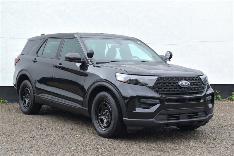 2024 Ford Explorer Police Interceptor Utility  AWD 4dr SUV**BY APPOINTMENT ONLY** Certified Calibration! Back Up Camera! Parking Assist! Bluetooth! Dual Driver & Passenger-Side Spotlights! Tow Hitch!