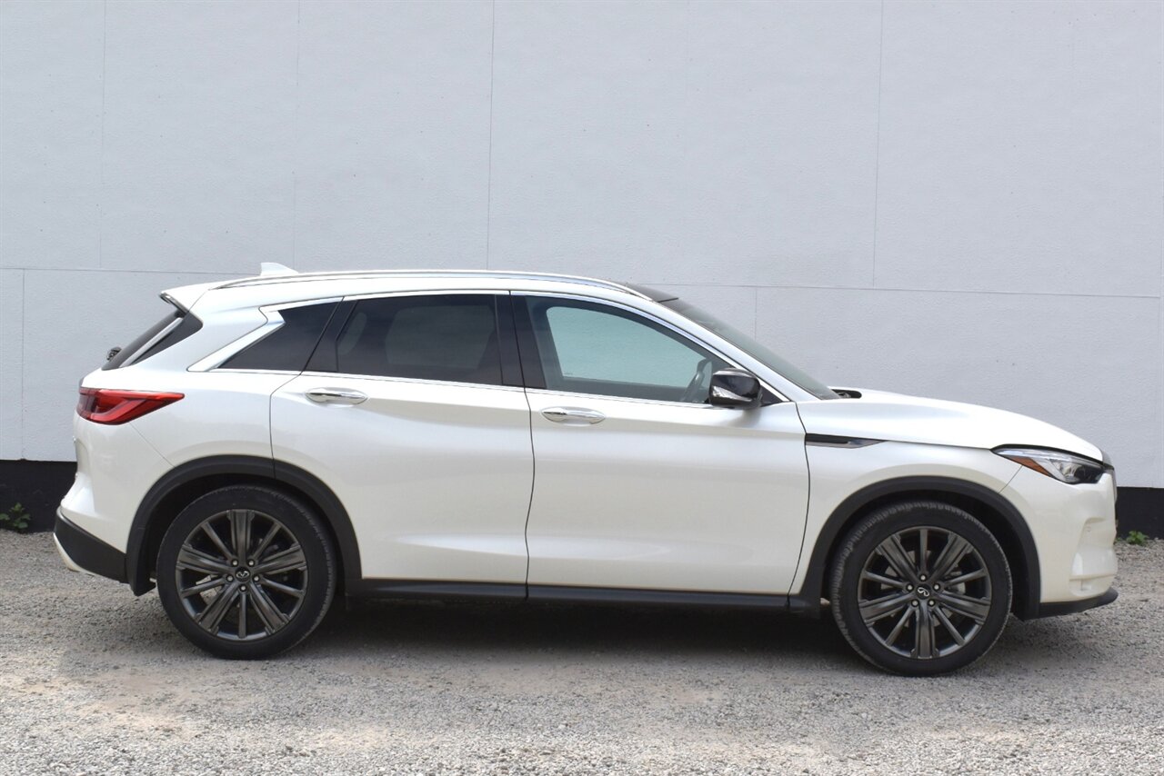 2020 INFINITI QX50 Sensory 4dr Crossover! AWD! **BY APPOINTMENT ONLY** Lane Keeping Assist! 360° Camera System! Navigation! Forward Collision Mitigation! Cruise Control! Power Moonroof! Heated Leather Seats! Bluetooth! - Photo 6 - Portland, OR 97266