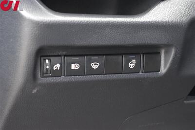 2020 Toyota RAV4 Hybrid XLE  AWD 4dr SUV! Back-Up Cam! Blind Spot Monitor! Adaptive Cruise Control! 41MPG City! 38MPG Hwy! 5 Drive Modes! Heated Seats! All Weather Floor Mats! Roof Rack! - Photo 13 - Portland, OR 97266