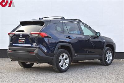 2020 Toyota RAV4 Hybrid XLE  AWD 4dr SUV! Back-Up Cam! Blind Spot Monitor! Adaptive Cruise Control! 41MPG City! 38MPG Hwy! 5 Drive Modes! Heated Seats! All Weather Floor Mats! Roof Rack! - Photo 5 - Portland, OR 97266