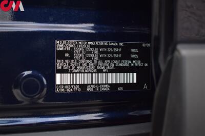 2020 Toyota RAV4 Hybrid XLE  AWD 4dr SUV! Back-Up Cam! Blind Spot Monitor! Adaptive Cruise Control! 41MPG City! 38MPG Hwy! 5 Drive Modes! Heated Seats! All Weather Floor Mats! Roof Rack! - Photo 33 - Portland, OR 97266