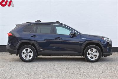 2020 Toyota RAV4 Hybrid XLE  AWD 4dr SUV! Back-Up Cam! Blind Spot Monitor! Adaptive Cruise Control! 41MPG City! 38MPG Hwy! 5 Drive Modes! Heated Seats! All Weather Floor Mats! Roof Rack! - Photo 6 - Portland, OR 97266