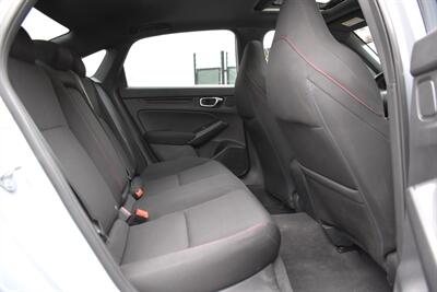 2022 Honda Civic Si **APPOINTMENT ONLY**Honda Sensing! Adaptive Cruise Control w/ Low-Speed Follow! Lane Keep Assist! Collision Mitigation Braking! Backup Camera! Apple CarPlay! Android Auto! Sport Trim Styling! - Photo 30 - Portland, OR 97266