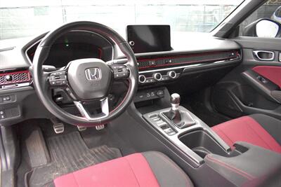 2022 Honda Civic Si **APPOINTMENT ONLY**Honda Sensing! Adaptive Cruise Control w/ Low-Speed Follow! Lane Keep Assist! Collision Mitigation Braking! Backup Camera! Apple CarPlay! Android Auto! Sport Trim Styling! - Photo 3 - Portland, OR 97266