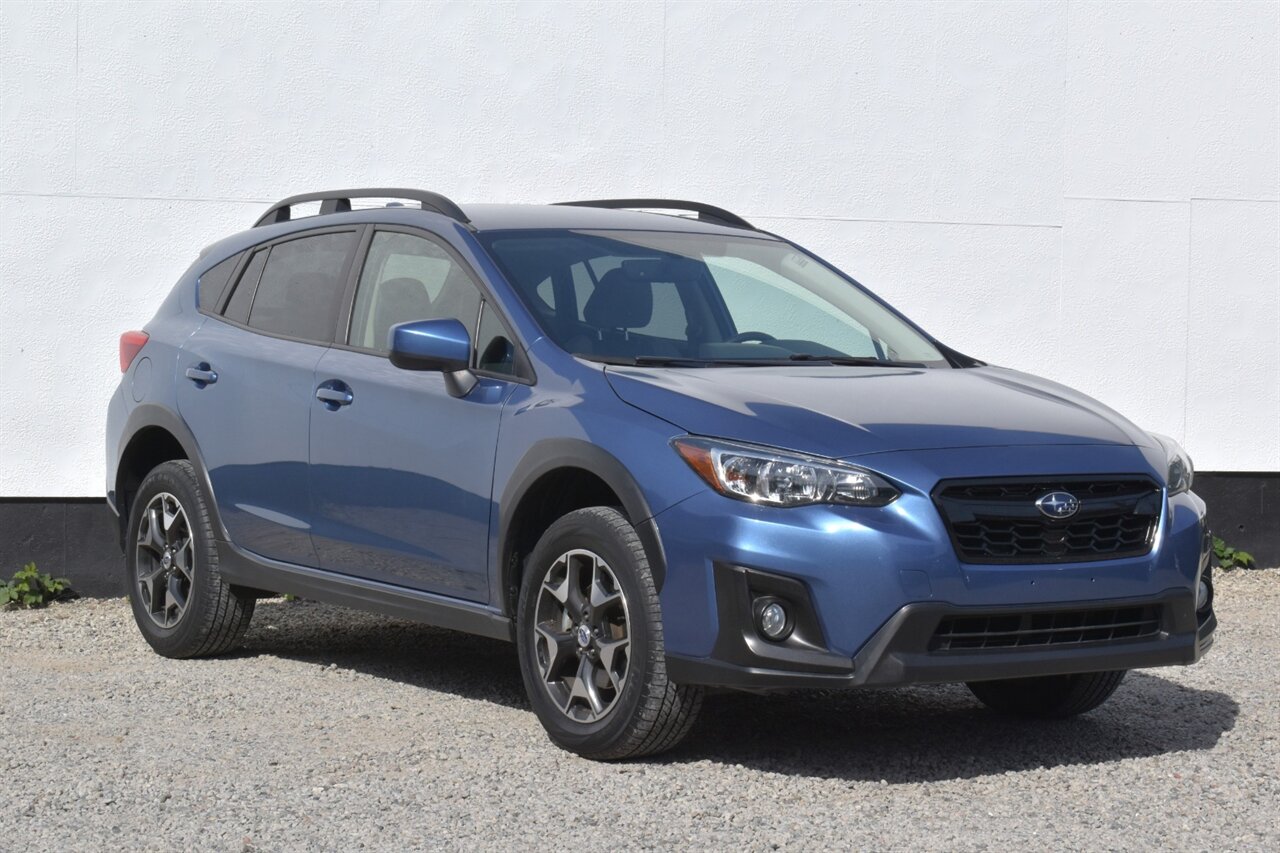 2018 Subaru Crosstrek 2.0i Premium Sport Utility 4dr  AWD Crossover! X-Mode! Apple CarPlay & Android Auto! Backup Camera! Heated Seats! All Weather Mats! - Photo 1 - Portland, OR 97266