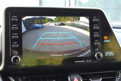 2019 Toyota C-HR XLE  4dr Crossover! Back Up Camera! Blind Spot Monitor! Lane Assist! Bluetooth Connectivity! Apple CarPlay! Dynamic Radar Cruise Control! Trunk Cargo Cover! All Weather Mats! - Photo 20 - Portland, OR 97266
