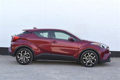 2019 Toyota C-HR XLE  4dr Crossover! Back Up Camera! Blind Spot Monitor! Lane Assist! Bluetooth Connectivity! Apple CarPlay! Dynamic Radar Cruise Control! Trunk Cargo Cover! All Weather Mats! - Photo 6 - Portland, OR 97266