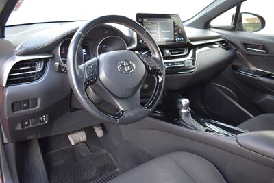 2019 Toyota C-HR XLE  4dr Crossover! Back Up Camera! Blind Spot Monitor! Lane Assist! Bluetooth Connectivity! Apple CarPlay! Dynamic Radar Cruise Control! Trunk Cargo Cover! All Weather Mats! - Photo 3 - Portland, OR 97266
