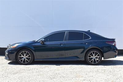 2021 Toyota Camry SE  4dr Sedan**BY APPOINTMENT ONLY**Toyota Safety Sense 2.5+: Pre-Collision Sys w/Pedestrian Detection! Lane Assist! Back Up Camera! Bluetooth Connectivity! - Photo 9 - Portland, OR 97266