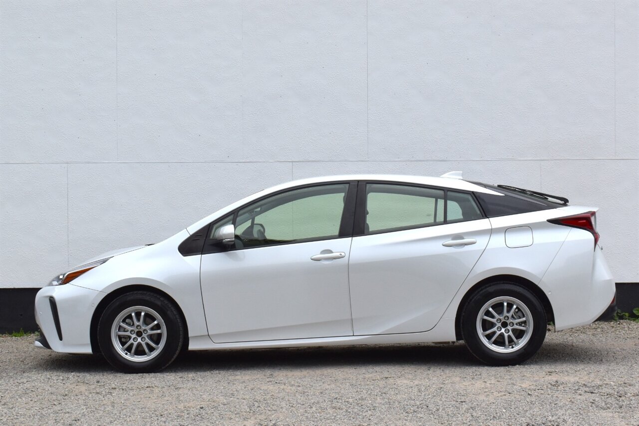 2022 Toyota Prius LE 4dr Hatchback! 54 City MPG! 50 Hwy MPG! Back Up Camera! Lane Assist! Blind Spot Monitor! Dynamic Radar Cruise Control! EV/ECO/PWR Modes! Apple CarPlay! Android Auto! - Photo 9 - Portland, OR 97266