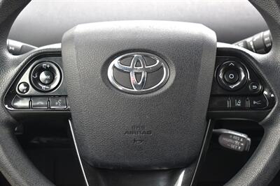 2022 Toyota Prius LE 4dr Hatchback! 54 City MPG! 50 Hwy MPG! Back Up Camera! Lane Assist! Blind Spot Monitor! Dynamic Radar Cruise Control! EV/ECO/PWR Modes! Apple CarPlay! Android Auto! - Photo 15 - Portland, OR 97266