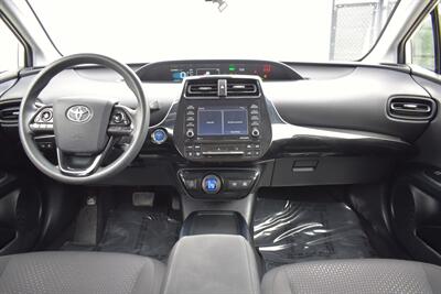2022 Toyota Prius LE 4dr Hatchback! 54 City MPG! 50 Hwy MPG! Back Up Camera! Lane Assist! Blind Spot Monitor! Dynamic Radar Cruise Control! EV/ECO/PWR Modes! Apple CarPlay! Android Auto! - Photo 13 - Portland, OR 97266