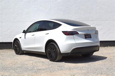 2025 Tesla Model Y Long Range AWD 4dr EV!**BY APPOINTMENT ONLY**Long Range! Dual Motor! Full Self-Driving Capability (Subscription)! Autopilot! Heated Front & Rear Seats! Heated Steering Wheel! Glass Roof! Navigation! - Photo 2 - Portland, OR 97266