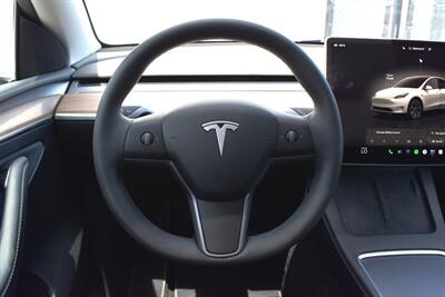2025 Tesla Model Y Long Range AWD 4dr EV!**BY APPOINTMENT ONLY**Long Range! Dual Motor! Full Self-Driving Capability (Subscription)! Autopilot! Heated Front & Rear Seats! Heated Steering Wheel! Glass Roof! Navigation! - Photo 15 - Portland, OR 97266
