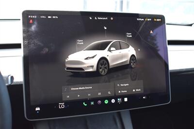 2025 Tesla Model Y Long Range AWD 4dr EV!**BY APPOINTMENT ONLY**Long Range! Dual Motor! Full Self-Driving Capability (Subscription)! Autopilot! Heated Front & Rear Seats! Heated Steering Wheel! Glass Roof! Navigation! - Photo 17 - Portland, OR 97266