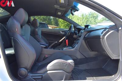2016 Hyundai Genesis Coupe 3.8 R-Spec  2dr Coupe! 6-Speed Manual! Cruise Control! Bluetooth! Brembo Brakes! Sport Tuned Suspension! Mechanical Limited Slip Differential! All Weather Mats! - Photo 23 - Portland, OR 97266