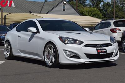 2016 Hyundai Genesis Coupe 3.8 R-Spec  2dr Coupe! 6-Speed Manual! Cruise Control! Bluetooth! Brembo Brakes! Sport Tuned Suspension! Mechanical Limited Slip Differential! All Weather Mats! - Photo 1 - Portland, OR 97266